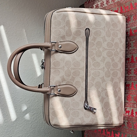 Coach Large Rowan In Canvas Signature Print - Picture 3 of 8